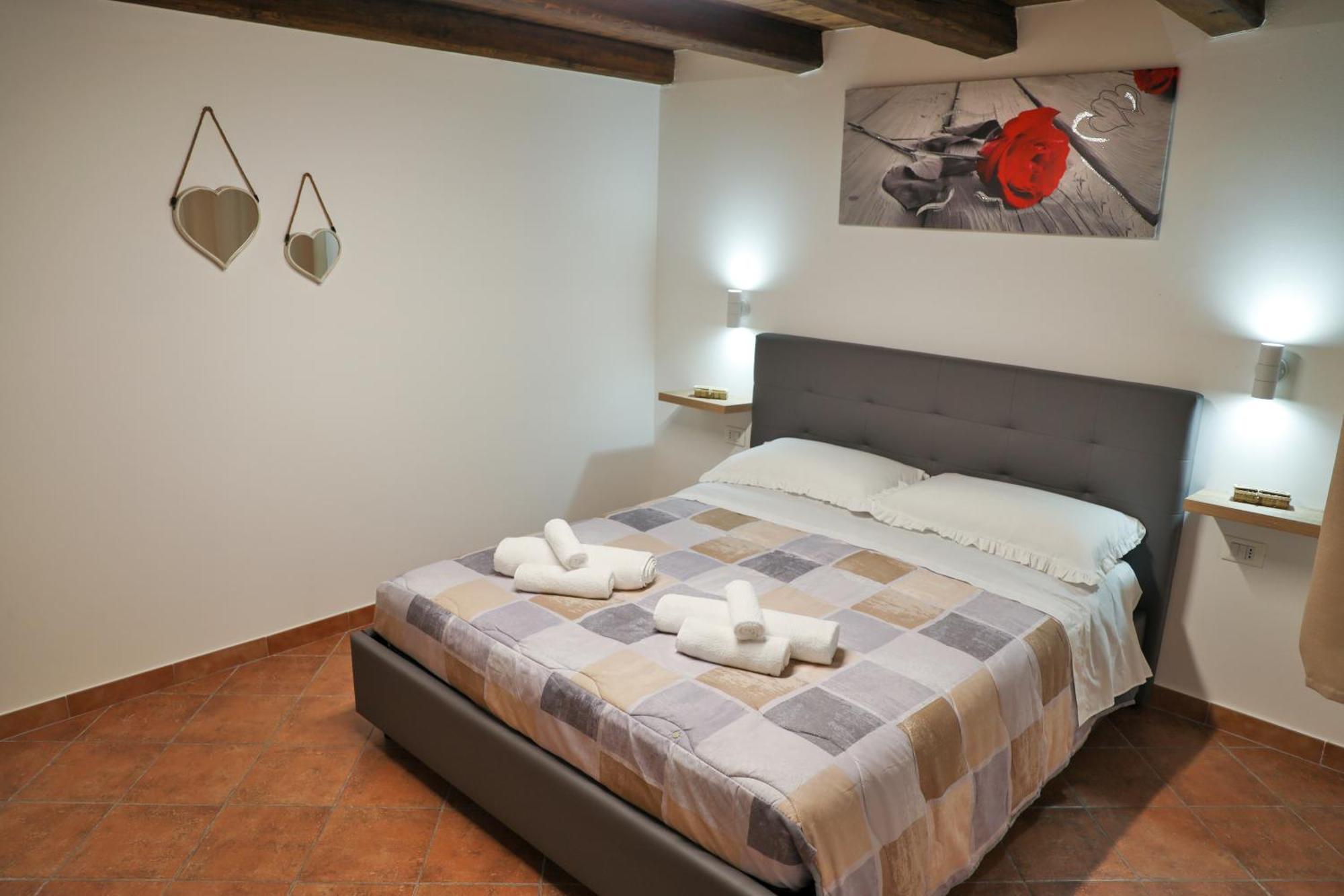 La Folkloressa Apartments Палермо Екстериор снимка