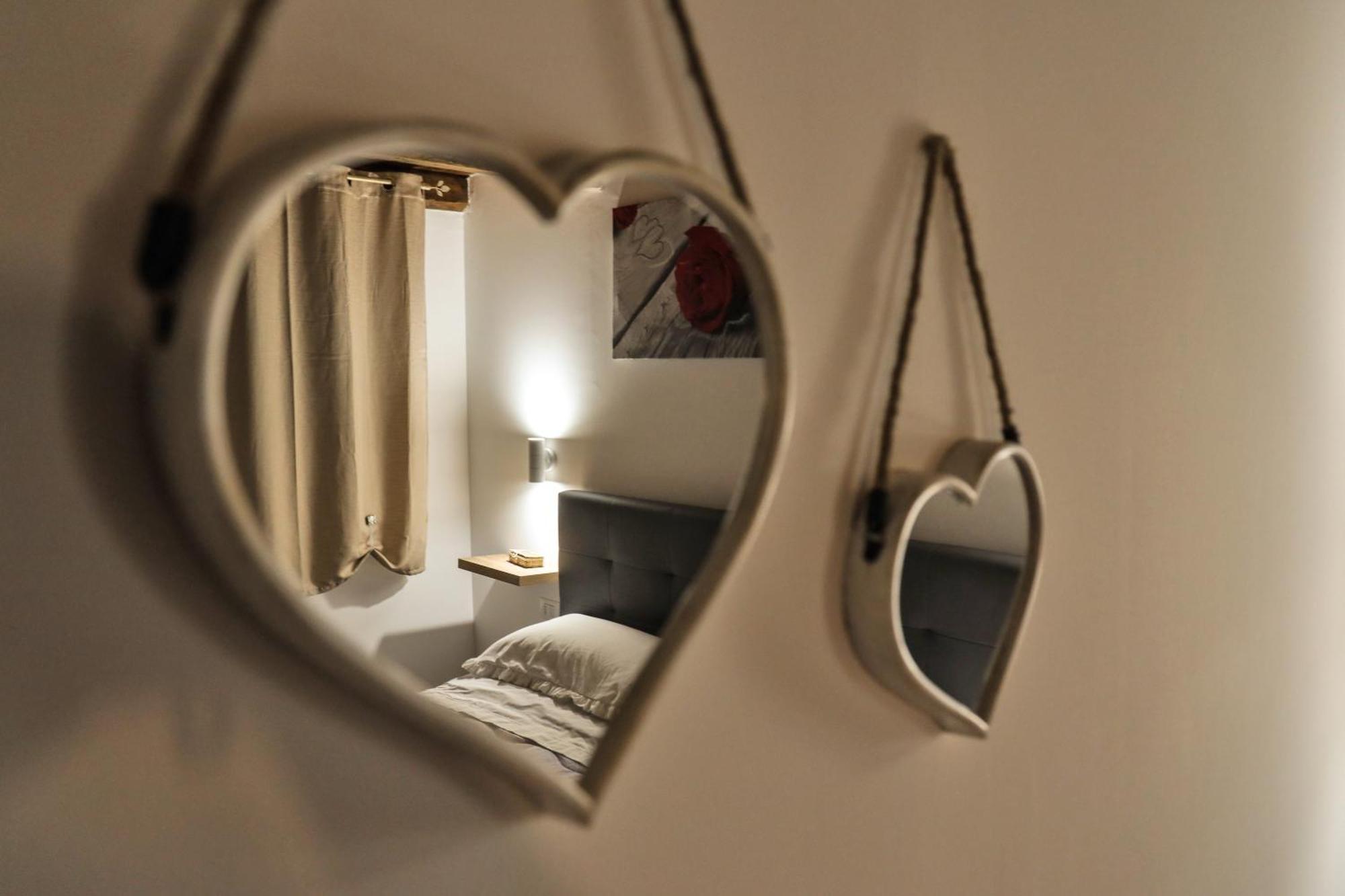 La Folkloressa Apartments Палермо Екстериор снимка